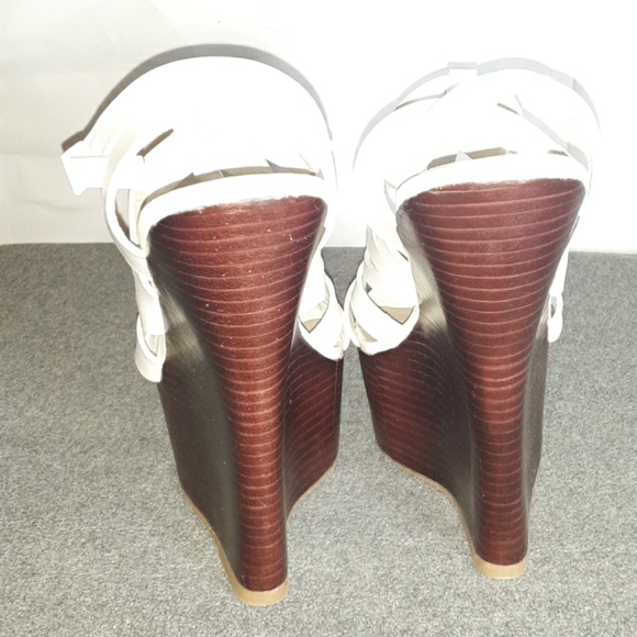 2" White Platform Wedge Heels By Justfab. - Picture 2 of 5